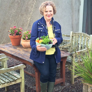 Meet your Posher, Debbie